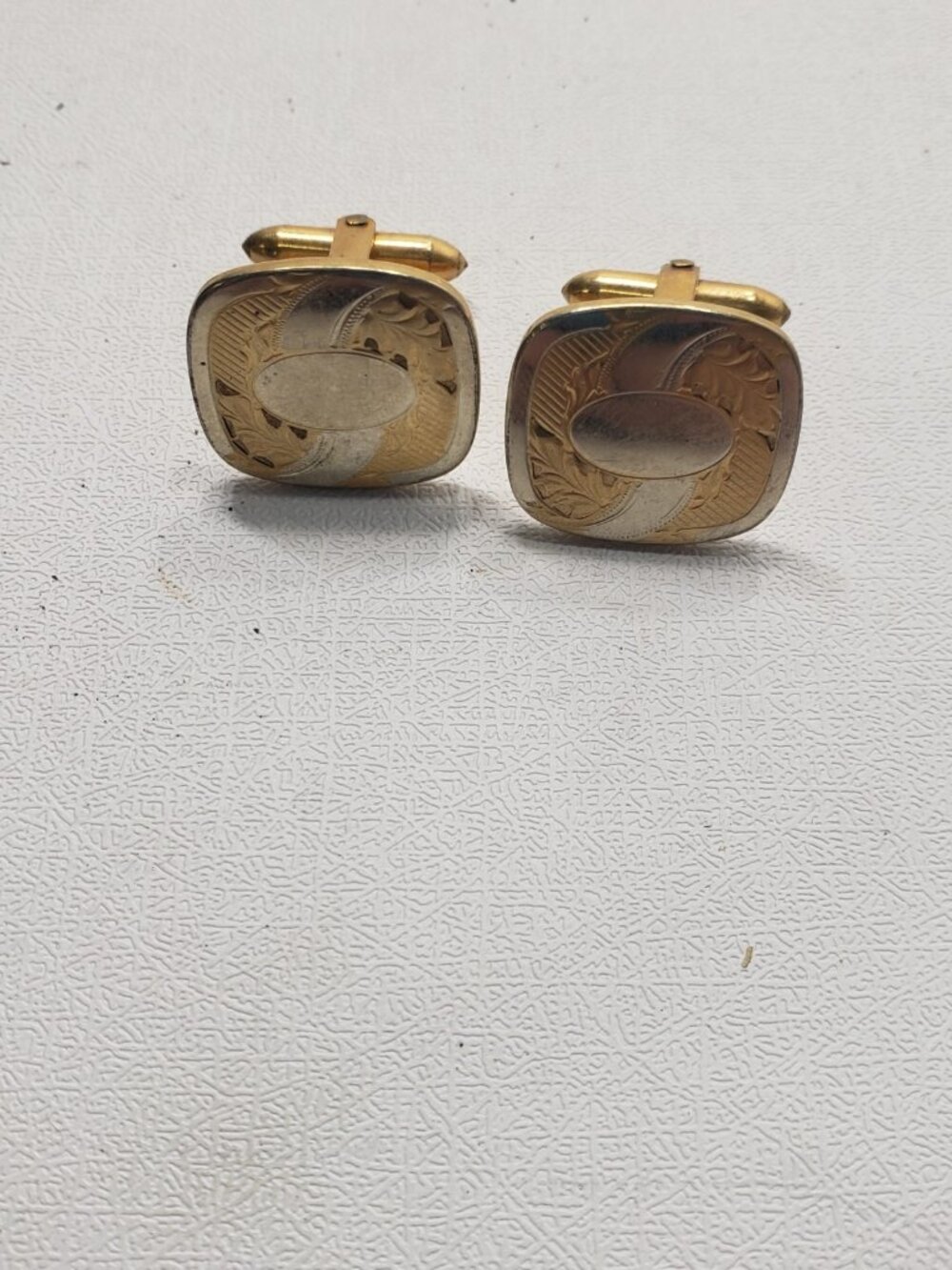 Vintage Vanguard 1/20 12K Gold Filled Engraved Cufflinks Mens Jewelry